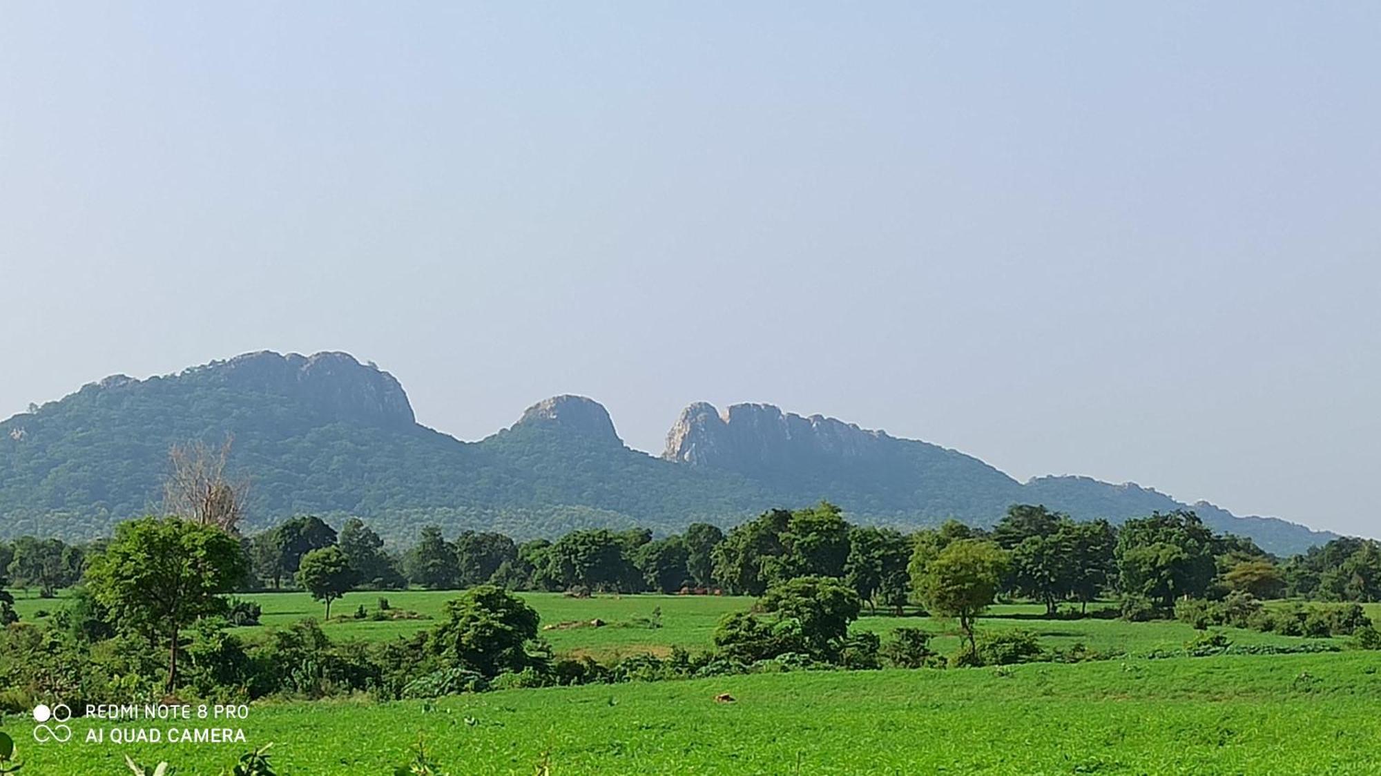 Abhiram Homestay Khajurāho Extérieur photo