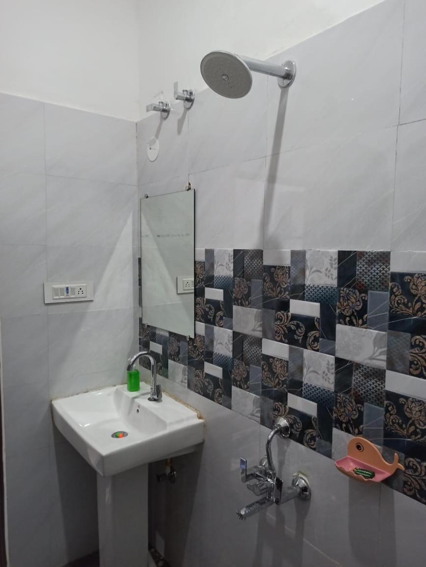 Abhiram Homestay Khajurāho Extérieur photo